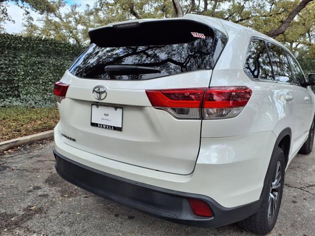 2018 Toyota Highlander Vehicle Photo in SAN ANTONIO, TX 78230-1001