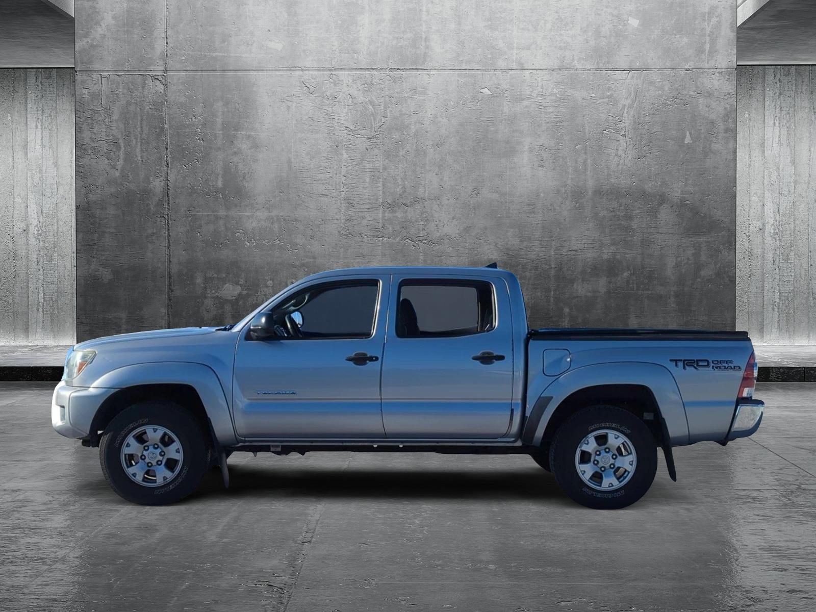 2015 Toyota Tacoma Vehicle Photo in Ft. Myers, FL 33907