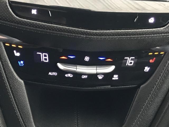 2022 Cadillac XT5 Vehicle Photo in GREEN BAY, WI 54303-3330