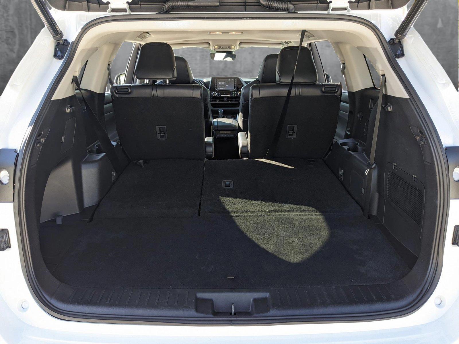 2022 Toyota Highlander Vehicle Photo in Davie, FL 33331