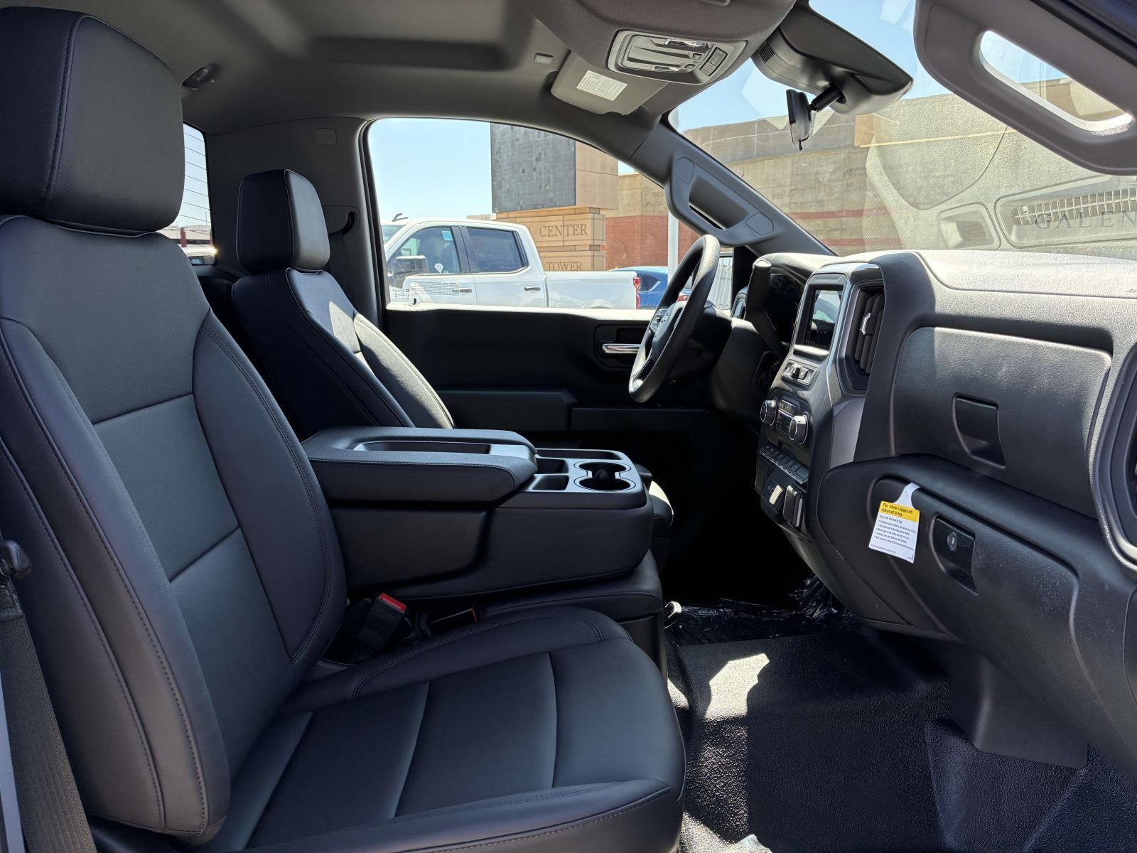 2025 Chevrolet Silverado 1500 Vehicle Photo in LOS ANGELES, CA 90007-3794