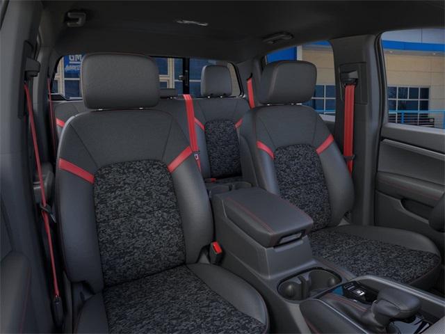 2024 Chevrolet Colorado Vehicle Photo in ENGLEWOOD, CO 80113-6708
