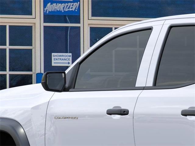 2025 Chevrolet Colorado Vehicle Photo in ENGLEWOOD, CO 80113-6708