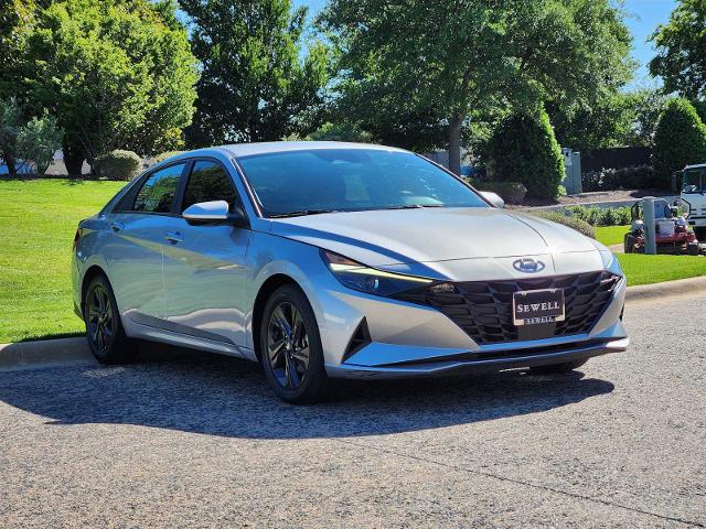 2022 Hyundai ELANTRA Vehicle Photo in FORT WORTH, TX 76132