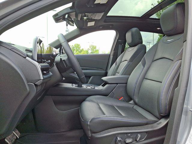 2024 Cadillac XT4 Vehicle Photo in DANBURY, CT 06810-5034
