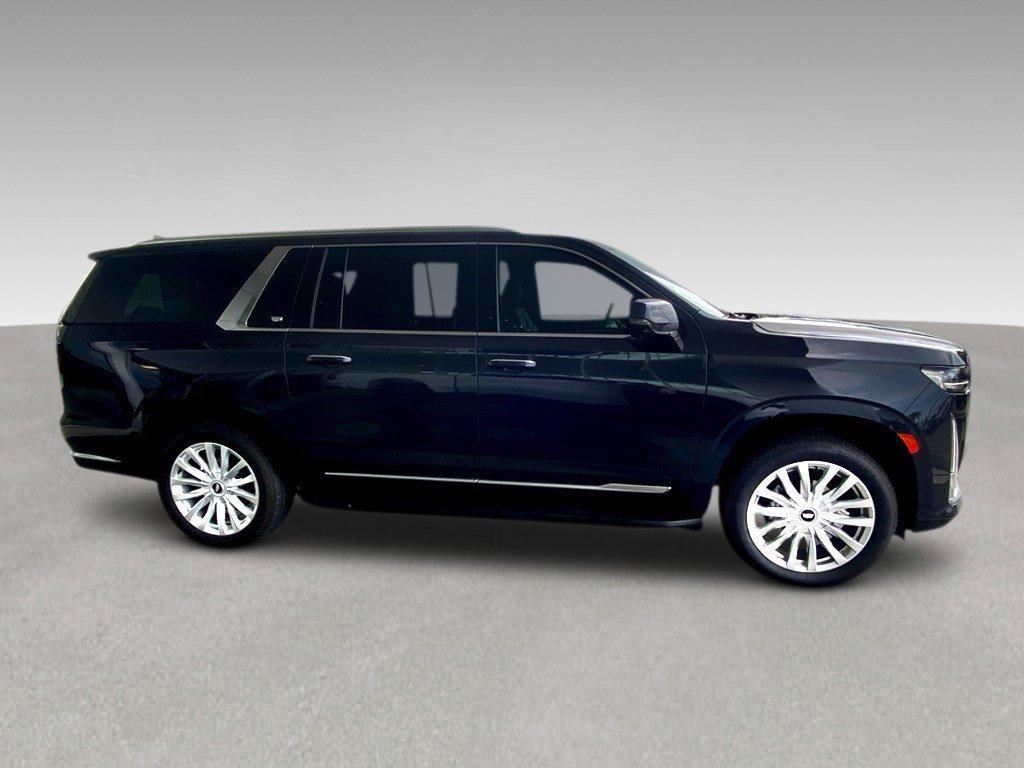 2024 Cadillac Escalade ESV Vehicle Photo in BEAUFORT, SC 29906-4218