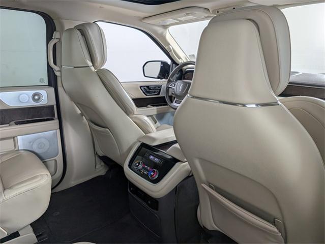2018 Lincoln Navigator L Vehicle Photo in ENGLEWOOD, CO 80113-6708