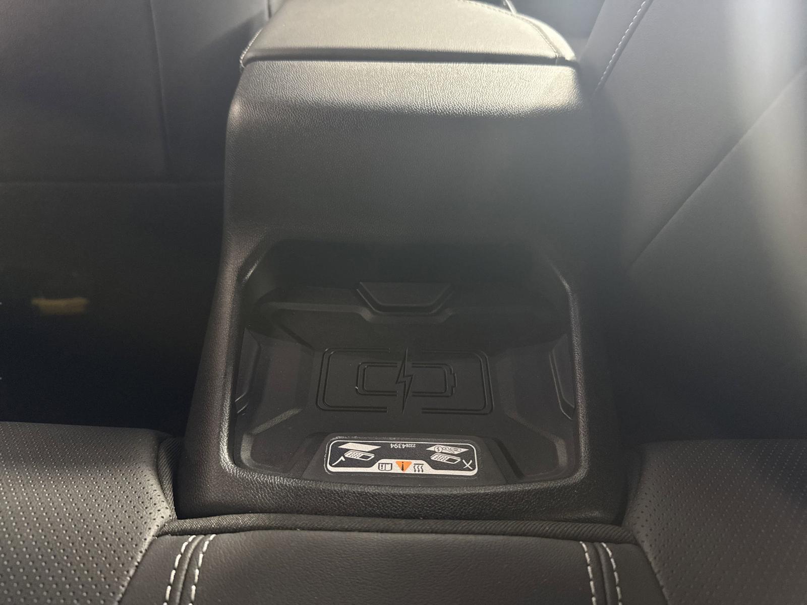 2023 Chevrolet Camaro Vehicle Photo in GEORGETOWN, TX 78626-7508
