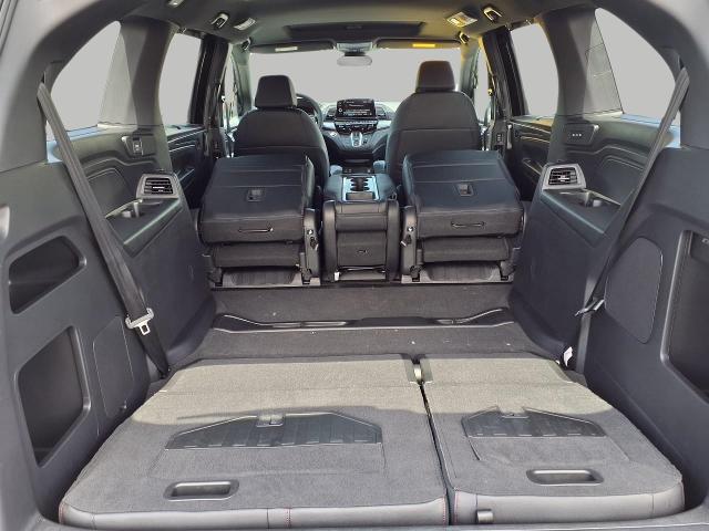 2025 Honda Odyssey Vehicle Photo in Oshkosh, WI 54904