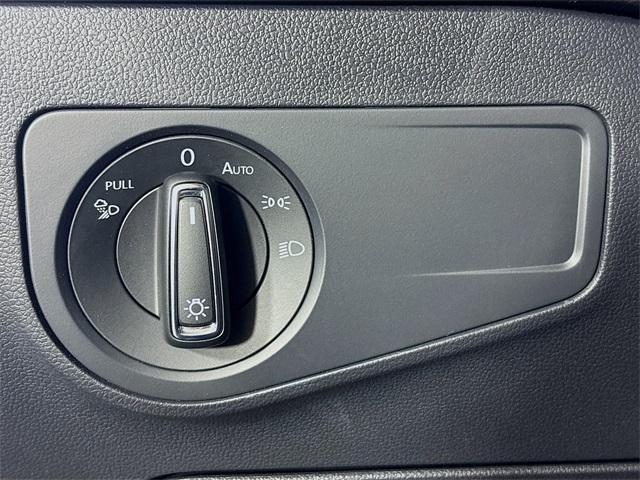 2024 Volkswagen Tiguan Vehicle Photo in Puyallup, WA 98371