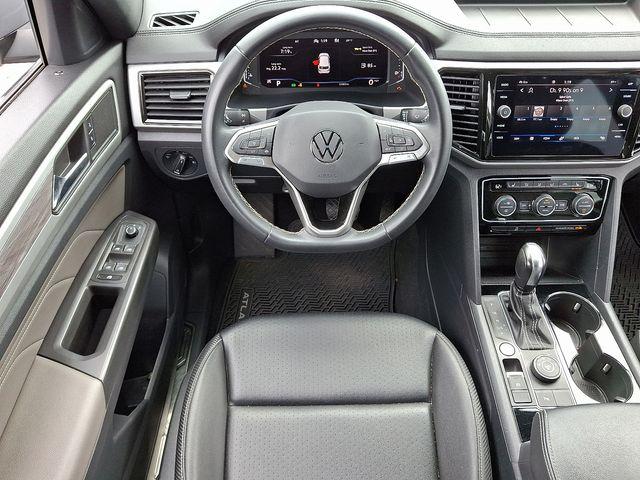 2022 Volkswagen Atlas Cross Sport Vehicle Photo in DANBURY, CT 06810-5034