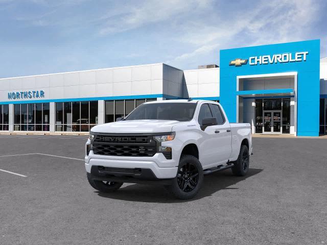 2025 Chevrolet Silverado 1500 Vehicle Photo in MOON TOWNSHIP, PA 15108-2571