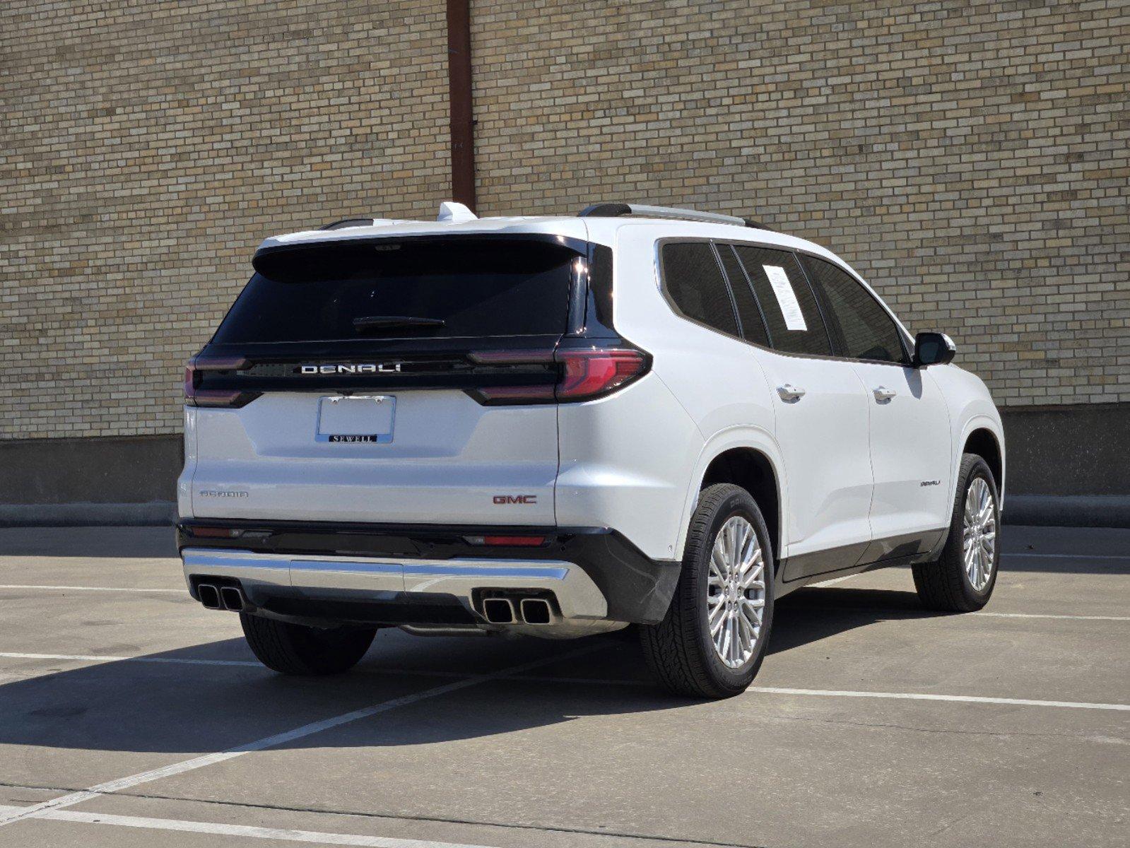 2024 GMC Acadia Vehicle Photo in DALLAS, TX 75209-3016