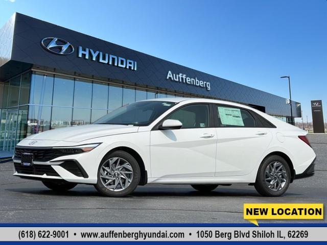 2024 Hyundai ELANTRA Hybrid Vehicle Photo in Shiloh, IL 62269