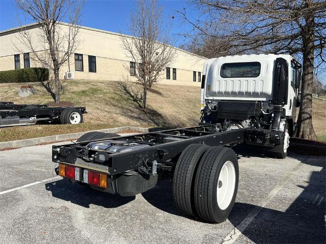 2025 Chevrolet Low Cab Forward 4500 Vehicle Photo in ALCOA, TN 37701-3235