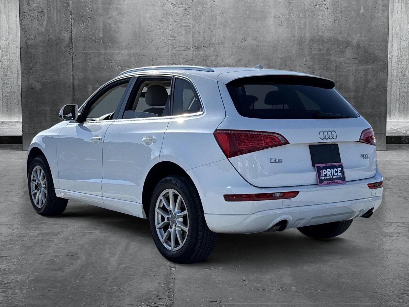 2012 Audi Q5 Vehicle Photo in Ft. Myers, FL 33907