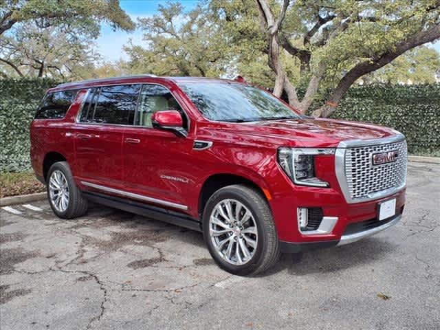 2021 GMC Yukon XL Vehicle Photo in San Antonio, TX 78230-1001