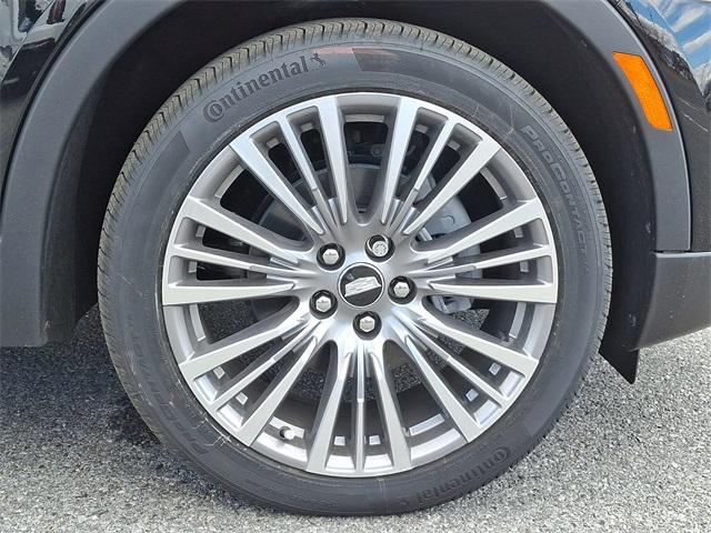 2025 Cadillac XT4 Vehicle Photo in ALLENTOWN, PA 18103-7399