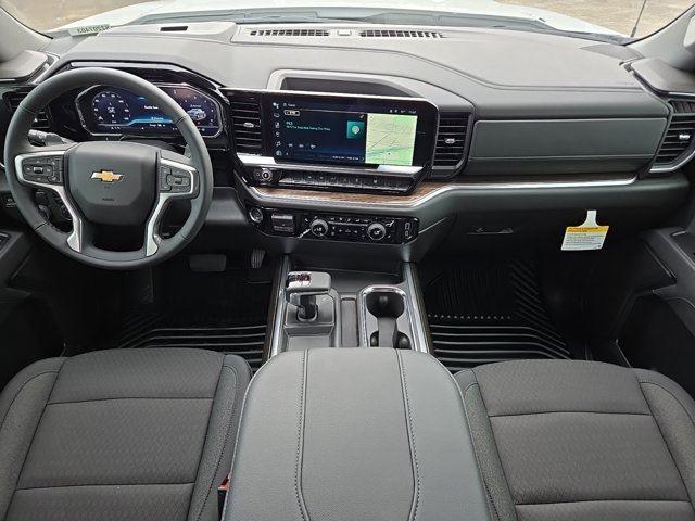 2025 Chevrolet Silverado 1500 Vehicle Photo in CROSBY, TX 77532-9157