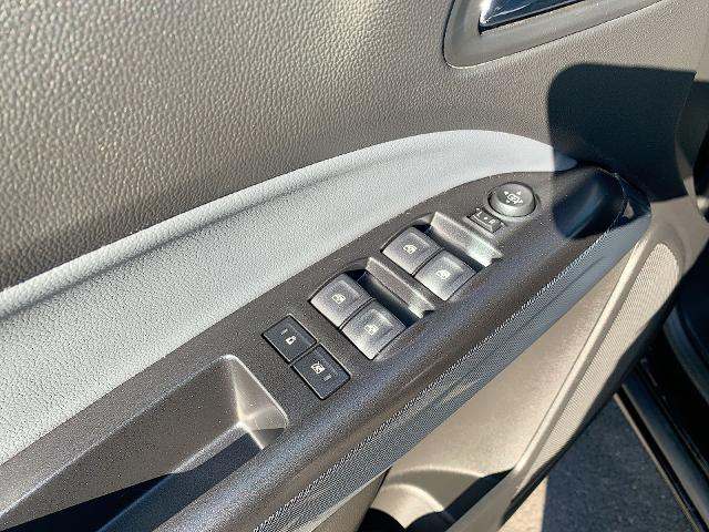 2020 Chevrolet Colorado Vehicle Photo in MOON TOWNSHIP, PA 15108-2571