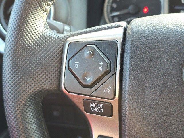 2022 Toyota Tacoma 4WD Vehicle Photo in Pleasant Hills, PA 15236