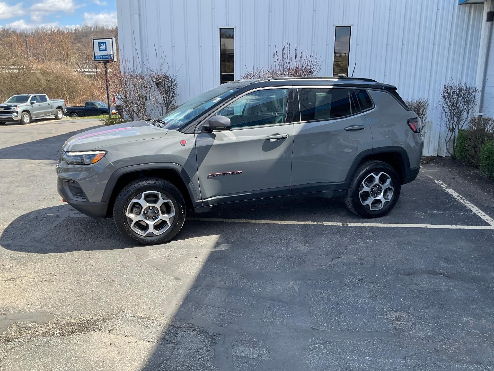 Used 2022 Jeep Compass Trailhawk with VIN 3C4NJDDB5NT110199 for sale in Moundsville, WV