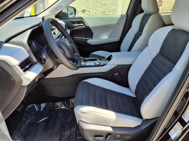 2025 Mitsubishi Outlander Vehicle Photo in Tampa, FL 33612