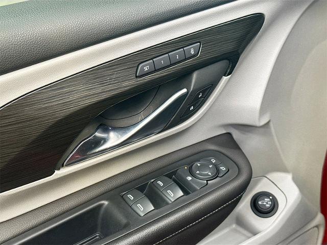 2022 GMC Terrain Vehicle Photo in EVERETT, WA 98203-5662