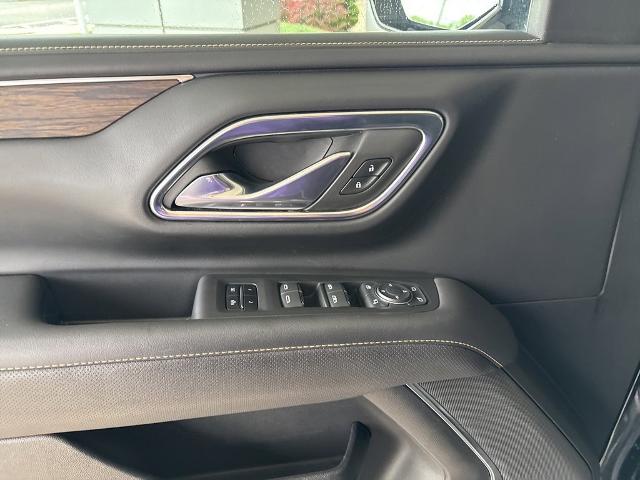 2023 Chevrolet Suburban Vehicle Photo in MANHATTAN, KS 66502-5036