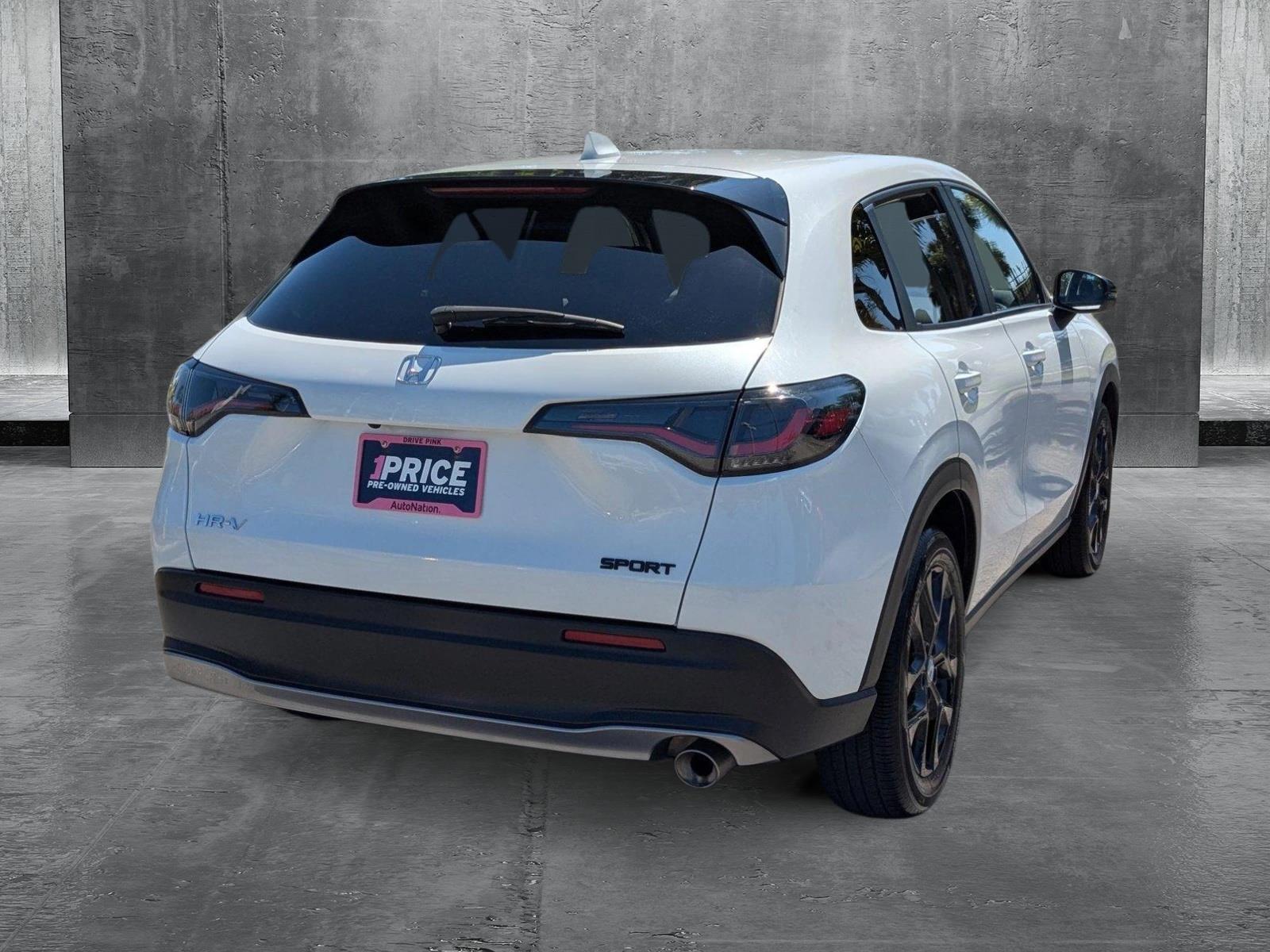 2024 Honda HR-V Vehicle Photo in Miami, FL 33015