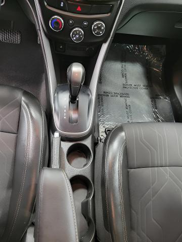 2022 Chevrolet Trax Vehicle Photo in NEENAH, WI 54956-2243