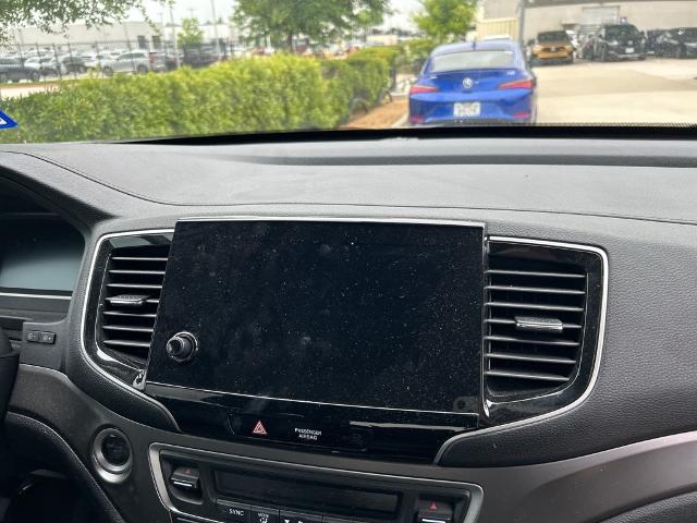 2022 Honda Pilot Vehicle Photo in Grapevine, TX 76051