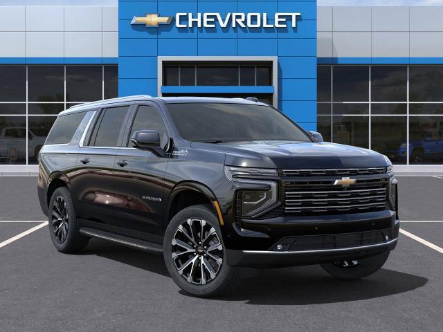 2025 Chevrolet Suburban Vehicle Photo in EVERETT, WA 98203-5662