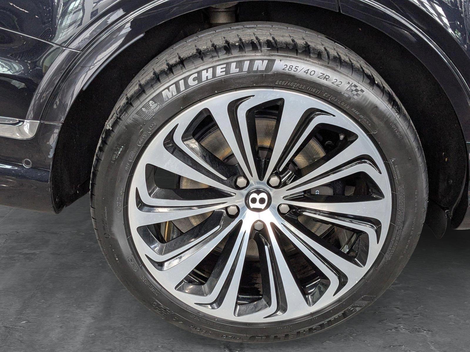2021 Bentley Bentayga Vehicle Photo in Miami, FL 33169