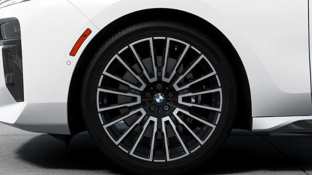 2025 BMW 740i Vehicle Photo in GRAPEVINE, TX 76051