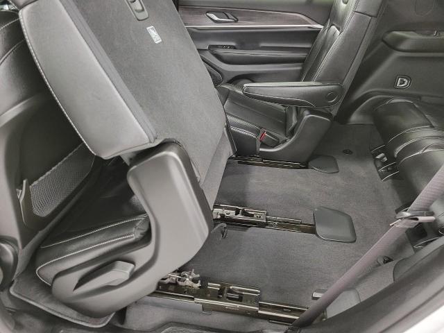 2023 Jeep Grand Cherokee L Vehicle Photo in Oshkosh, WI 54901