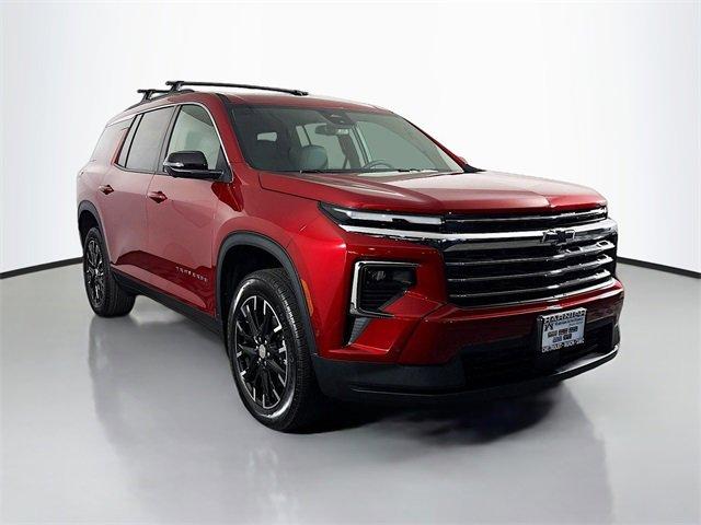 2025 Chevrolet Traverse Vehicle Photo in PUYALLUP, WA 98371-4149