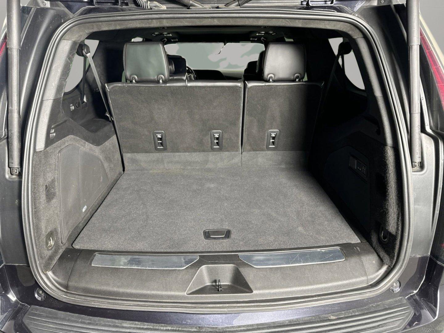 2022 Cadillac Escalade ESV Vehicle Photo in GEORGETOWN, TX 78626-7508