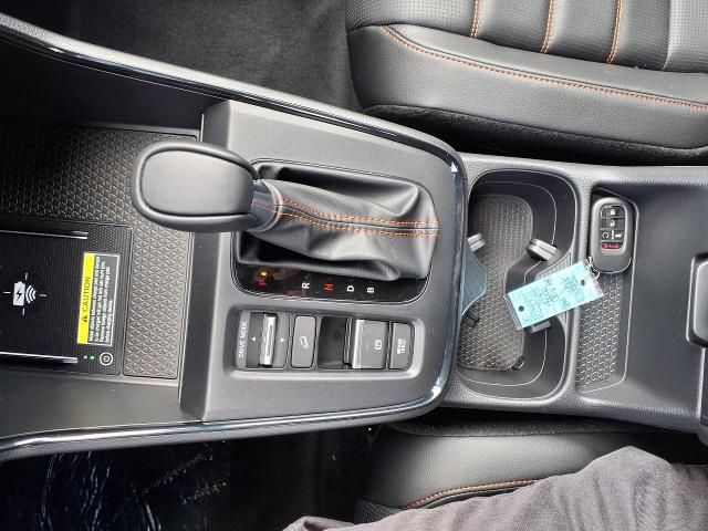 2025 Honda CR-V Hybrid Vehicle Photo in Oshkosh, WI 54904