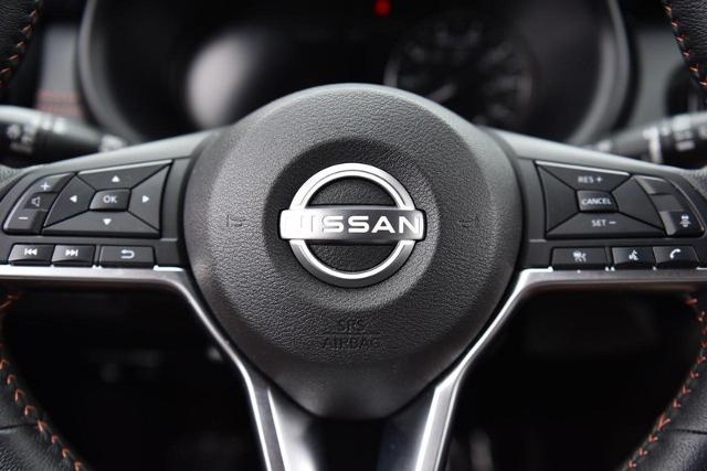 2024 Nissan Kicks Vehicle Photo in Ballwin, MO 63011