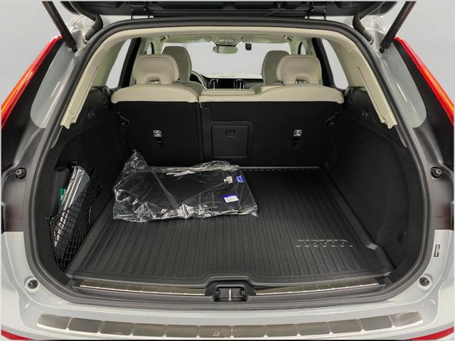 2025 Volvo XC60 Vehicle Photo in Appleton, WI 54913