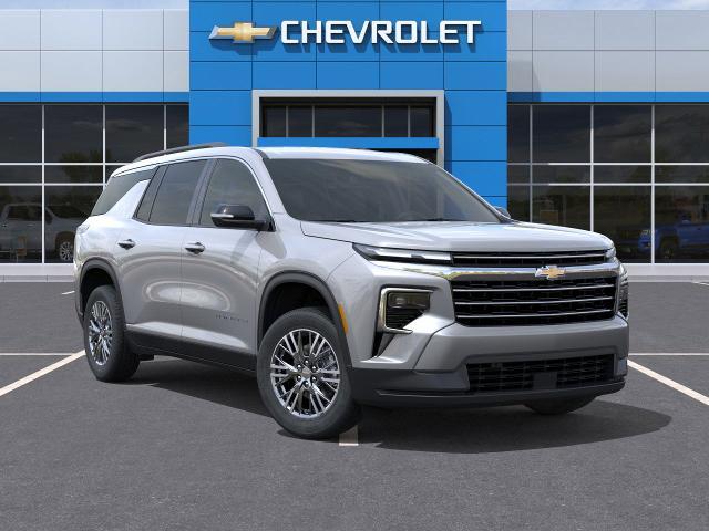 2025 Chevrolet Traverse Vehicle Photo in TULLY, NY 13159-3159