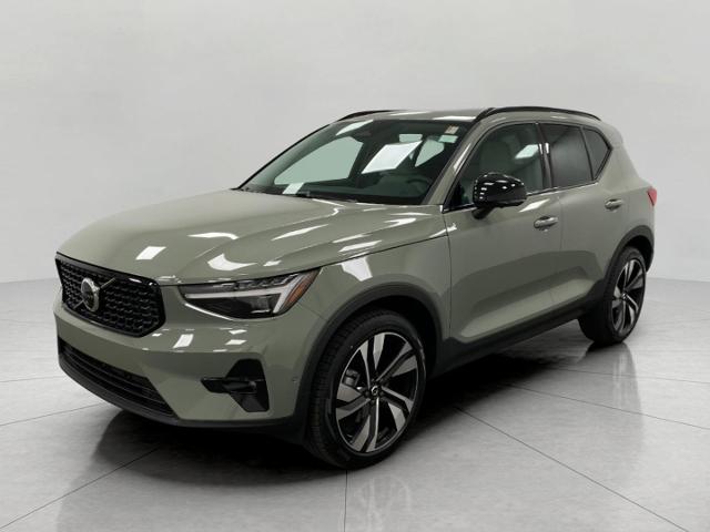 2025 Volvo XC40 Vehicle Photo in Appleton, WI 54913