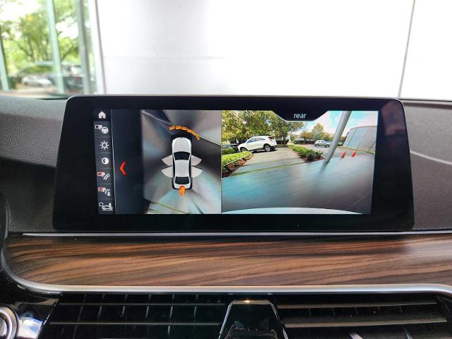 2017 BMW 540i Vehicle Photo in HOUSTON, TX 77079