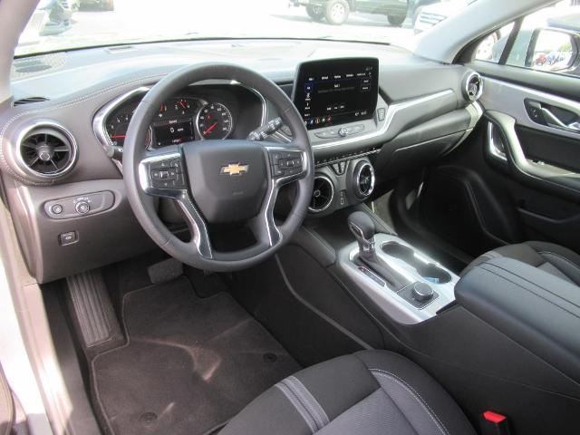2025 Chevrolet Blazer Vehicle Photo in LEESBURG, FL 34788-4022