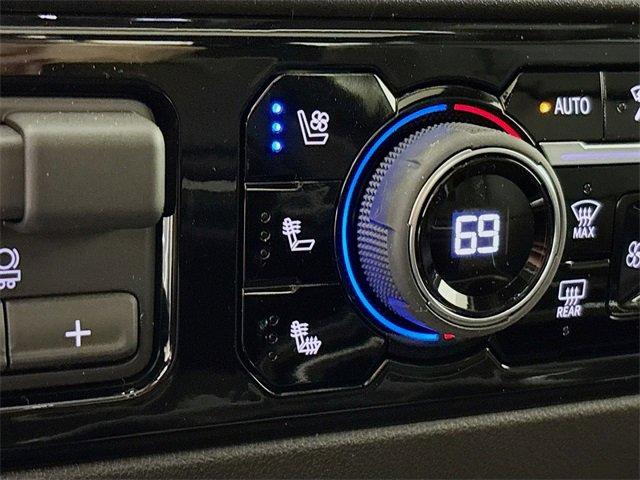 2025 Chevrolet Silverado 2500 HD Vehicle Photo in PUYALLUP, WA 98371-4149