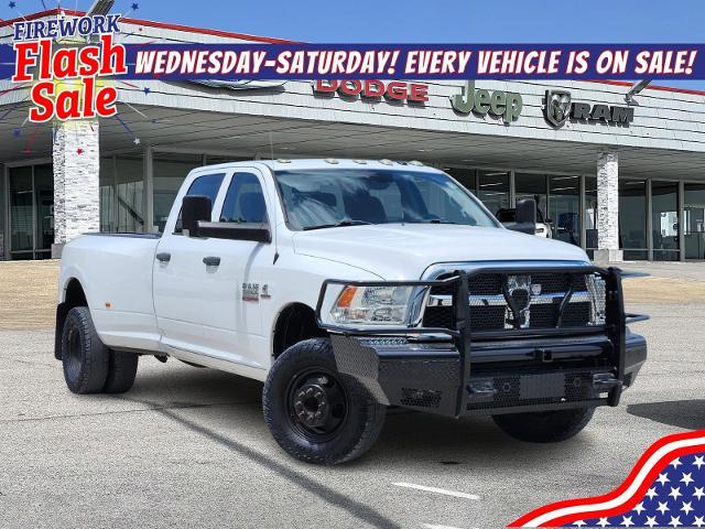 2018 Ram 3500 Vehicle Photo in Ennis, TX 75119-5114