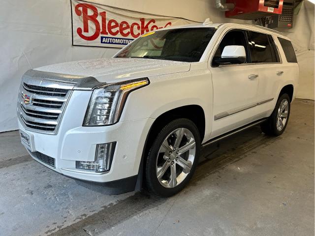 Used 2017 Cadillac Escalade Platinum with VIN 1GYS4DKJ9HR202251 for sale in Red Springs, NC