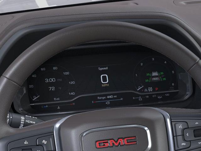 2024 GMC Yukon XL Vehicle Photo in MEDINA, OH 44256-9631