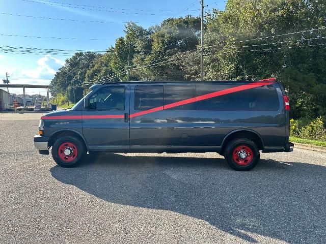 Used 2020 Chevrolet Express Passenger LT with VIN 1GAZGPFG3L1116798 for sale in Greenville, AL